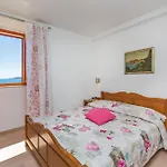 Διαμέρισμα Ana